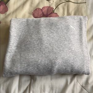 ⭐️ Puma Gray Hoodie ⭐️